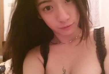 20歲D奶辣媽黃美欣晃奶熱舞！「把家裡當夜店」　白皙胸器抖奶震暈網友