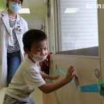 常摔跤平衡感差 遊戲治療助感覺統合